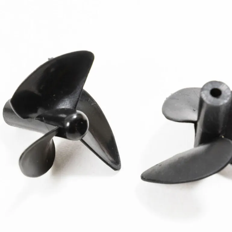 Bateau amorceur carpe team carpfishing dark water bait boat mk II