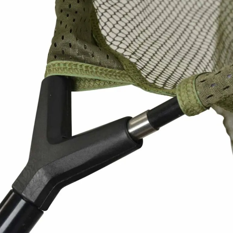 Epuisette carpe team carpfishing dark water landing net