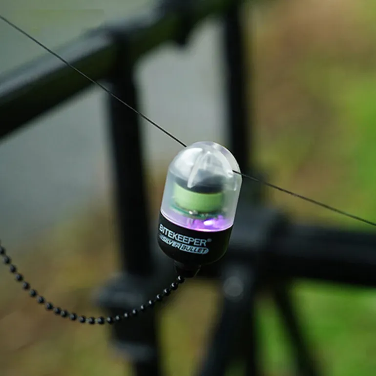 Pack Bite Keeper White 4+1 +Silver Bullet Bobbin