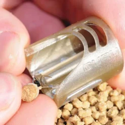 Pellet feeder coup guru in line pellet